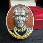 เหรียญพระบรมรูปเหมือนสมเด็จพระเจ้าตากสินมหาราช รุ่นโชคมงคล ปี 2545 เนื้อเงินลงยา พิธีเทวาภิเษก ณ อนุสาวรีย์ วัดพิชัยสงคราม ณ พระวิหารสมเด็จพระเจ้าตากสินมหาราช วัดอินทาราม ธนบุรี พิธีบวงสรวงขอบารมี ณ อนุสาวรีย์พระเจ้ากรุงธนบุรี วงเวียนใหญ่(พิธีใหญ่สภาพสวย)