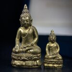 พระกริ่ง-พระชัยวัฒน์ไพรีพินาศ วัดบวรนิเวศวิหาร รุ่นผ้าป่าสิงห์บุรีปี2528(ชนวนมวลสารไพรีรุ่นแรก)(1ใน1500ชุด)สภาพสวยพร้อมกล่องบรรจุเดิมชุดกรรมการรับพระราชทานจากสมเด็จพระเทพในวโรกาสเด็จพระราชดำเนินทรงประกอบพิธีวางศิลาฤกษ์พระอุโบสถวัดตรีทศเทพวรวิหาร(หายากมาก)