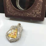 เหรียญทรงเสมา พระพุทธชินราช ภปร โครงการ "เพราะแผ่นดินนี้คือ แผ่นดินเกิด" เนื้อเงินสามกษัตรย์ ปี2548