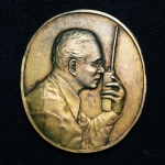 เหรียญที่ระลึกเฉลิมพระเกียรติ พระราชกรณียกิจ ด้านการสื่อสาร กรมไปรษณีย์โทรเลข ปี2539 เนื้อนวะโลหะ (ในหลวงทรงวิทยุ)