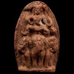 พระอินทร์ทรงช้าง หลวงปู่สรวง เนื้อดินศิลาปราสาทขอม ลงกรุปี19