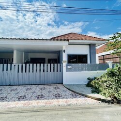 For Sales : Kohkeaw, Town Home @Chaofa Garden Home, 3 Bedrooms 2 Bathrooms
