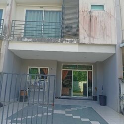 For Rent : Kohkaew, 2-Story Townhome, 3 Bedrooms 3 Bathrooms