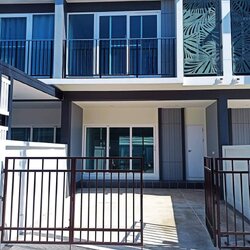 For Rent : Thalang, 2-Storey Town Home, 3 Bedrooms 3 Bathrooms