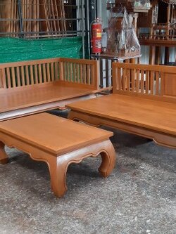 ชุดรับเเขกเข้ามุม ยาวพิเศษ ( ราคานี้ไม่รวมโต๊ะกลาง )