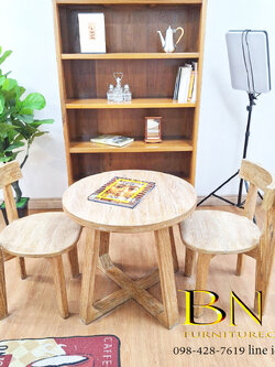 โต๊ะกลมเล็ก