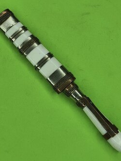 ของป้องกัน มีดหมอ ทรง หลวงพ่อเดิม สีขาว ฝักอุดมวลสาร108 ปลุกเสกแล้ว