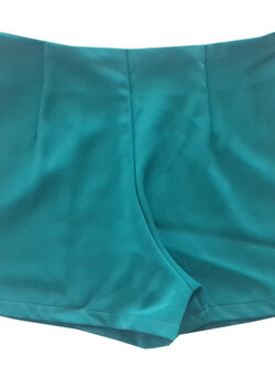 กางเกงขาสั้นเอวสูงขอบเรียบผ้าฮานาโกะ ซิปซ้าย กระเป๋าขวา สีเขียวน้ำทะเล Size S M L XL