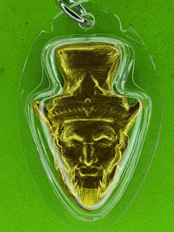 พระเครื่อง พระฤาษีนารอด สีขาว แต่งทอง เลี่ยมกรอบ รุ่น เมตตา บารมี ค้าขายดี มีโชคลาภ พระแท้ พระฤาษีนารอดแท้ พระฤาษีนารอดของแท้