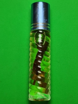 ของเสน่ห์ น้ำมันมหาเสน่ห์ดอกเถาวัลย์หลง ว่านเถาหลง ดอกเถาวัลย์หลง เถาหลง