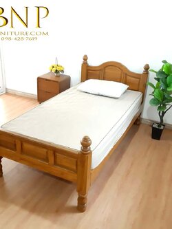 เตียง 3.5 ฟุตไม้สักแท้ รุ่นโค้งปีกหงส์ ท้ายสูง