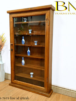 ตู้เเขวนผนัง ขนาด กลาง