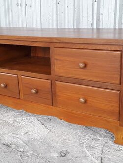 ไซด์บอร์ด วาง TV รุ่น เอนเชียลไทม์