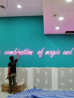 ผลิตป้ายไฟดัด ติดตั้ง ป้ายไฟนีออน LED ดัด Life is a สถานที่ โรบินสัน ไลฟ์สไตล์ สระบุรี