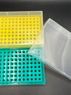 96 well PCR Rack with cover แท่นวางหลอดพีซีอาร์พร้อมฝาปิด