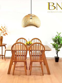 ชุดโต๊ะกินข้าว ขาเอ+ เก้าอี้นิทาน 4 ตัว