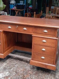 โต๊ะทำงานลูกเต๋า 1.5 เมตร