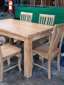 โต๊ะขาย่อมุม 1.5 ม. +เก้าอี้ 5 ซี่ 6 ตัวเสี้ยนขาว