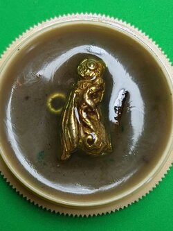 ของนำโชค สีผึ้งต่อเงินต่อทอง เรียกทรัพย์ สีผึ้งแท้ สีผึ้งของแท้ สีผึ้งโชคลาภ สีผึ้งค้าขาย