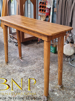 โต๊ะไม้มินิมอล รุ่น แอมเบอร์