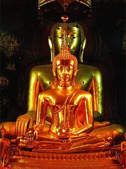 พระพุทธชินสีห์ (องค์หน้า) วัดบวรนิเวศวิหาร กรุงเทพมหานคร พระพุทธชินสีห์ พระพุทธรูปสำคัญในประเทศไทย