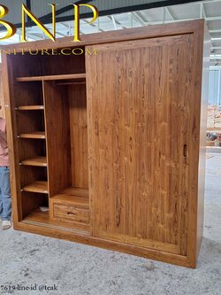 ตู้เสื้อผ้ารุ่น คริสเตอร์ 2 เมตร