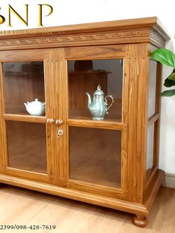 ตู้กระจกไม้สัก ลายจีน 1