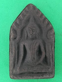 พระเครื่อง ขุนแผน เนื้อแร่น้ำพี้ แบบที่1 ไม่อัดกรอบ