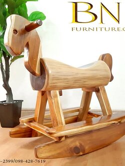 ม้าโยกไม้สักน่ารักๆ