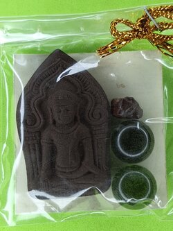 ของชำร่วย พระของชำร่วย พระยอดขุนพลเนื้อแร่น้ำพี้+ไหลน้ำพี้+ก้อนแร่น้ำพี้