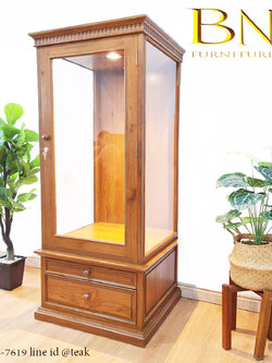 ตู้กระจก รุ่น เเอรี่