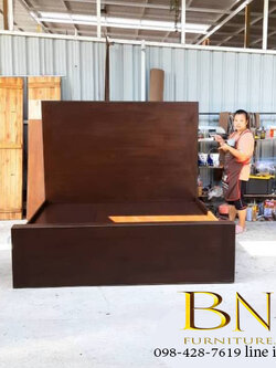 เตียงโมเดิร์น ไม้สัก รุ่น มาลิค