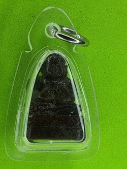 พระเครื่อง พระสังกัจจายน์ เลี่ยมกรอบ เนื้อแร่เหล็กน้ำพี้ พระสังกระจาย พระเครื่อง พระแท้ พระ ปลุกเสกแล้ว พระสังกัจจายน์ พระสังกะจาย พระเครื่อง