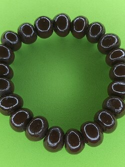 ของป้องกัน ประคำ ประคำข้อมือ เม็ด 8 มิล ประคำแร่น้ำพี้ ขนาดฟรีไซต์