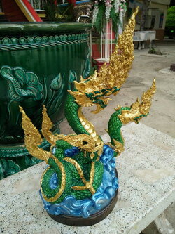 ปู่พญานาคาธิบดีศรีสุทโธ และ ย่านาคีศรีปทุมมา รุ่น ฟ้าสั่งให้รวย แต่งสี