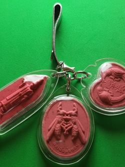 ของนำโชค วัตถุมงคลเสริมด้านโชคลาภ ค้าขาย สีชมพู ของเสริมโชคลาภ เสริมโชค เสริมโชคลาภ เสริมดวงโชคลาภ