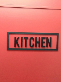 ป้ายอักษรโลหะ