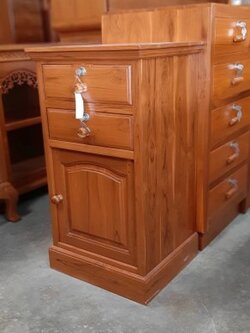 ตู้เอกสาร 2 ลิ้นชัก 1 บาน