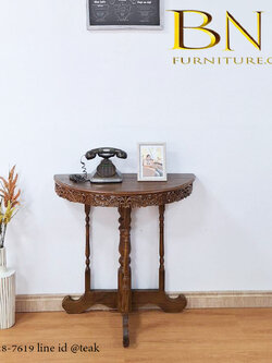 โต๊ะวางเเจกัน รุ่น ฉลุลาย