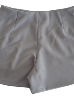 กางเกงขาสั้นเอวสูงขอบเรียบผ้าฮานาโกะ ซิปซ้าย กระเป๋าขวา สีเทา Size 2XL 3XL