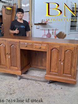 โต๊ะทำงาน รุ่น เดอะลีดเดอร์