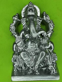 พระเครื่อง พระพิฆเนศ ปางประทานพร สีเงิน หล่อแร่น้ำพี้ขนาด 2 นิ้ว พระแท้