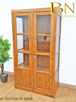 ตู้โชว์กระจก รุ่น ไอริน