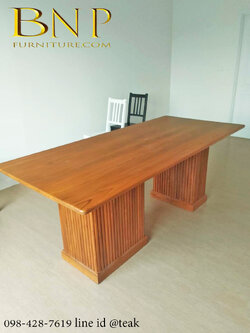 โต๊ะอาหารโมเดิร์น รุ่น เดมี่