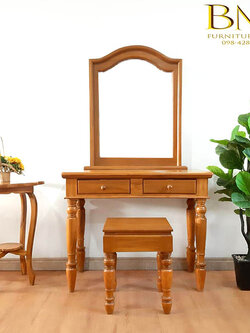 โต๊ะเครื่องเเป้งขากลึง