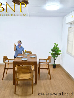 โต๊ะกินข้าว 4 ที่นั่ง รุ่น เมซี่