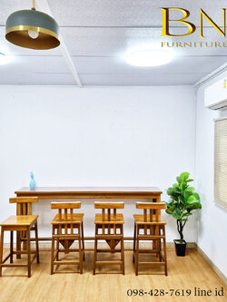 โต๊ะบาร์เเละเก้าอี้บาร์ ไม้สัก ชุด 4 ที่นั่ง
