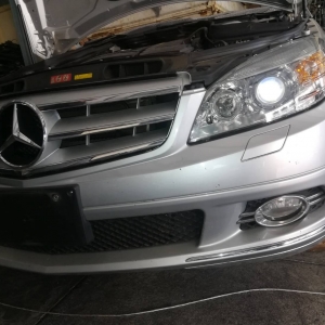 ไฟหน้าซีนอนBENZ W204