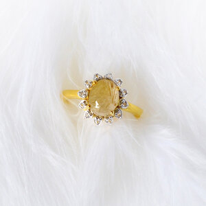 แหวนไหมทอง Golden Rutile Quartz ring