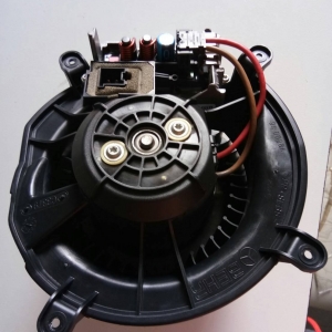 โบว์เวอร์แอร์BENZ W211